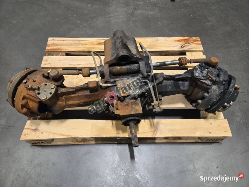 Przedni most Lamborghini RS70 Same Dorado Układ kierowniczy i oś przednia Byków