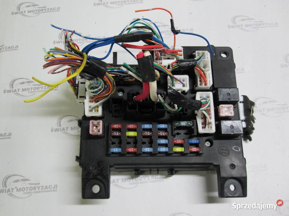 OUTLANDER II 20 DID 07r skrzynka bezpieczników