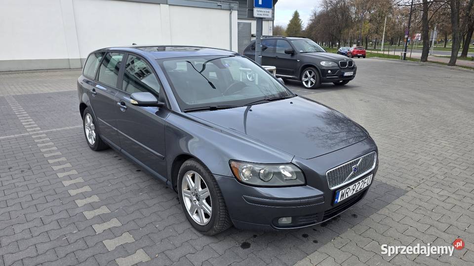 VOLVO V50 24i Automat 170 MOMENTUM benzyna Lublin