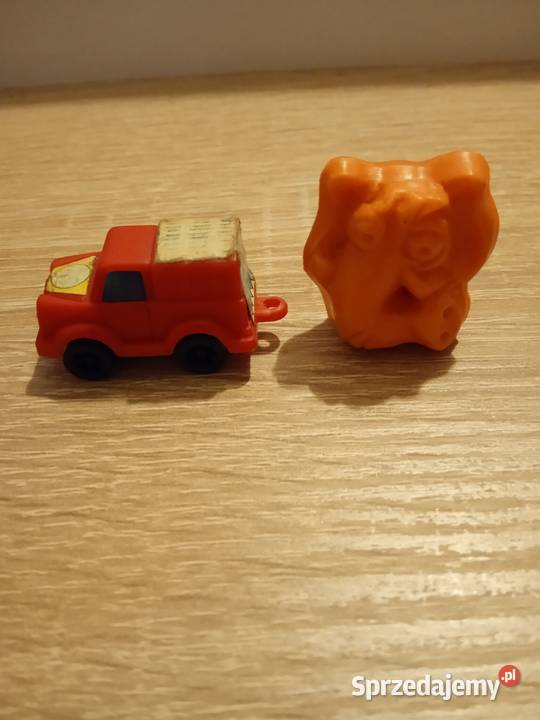 Rybka z ruchomym tułowiem słonik samochodzik z Poznań