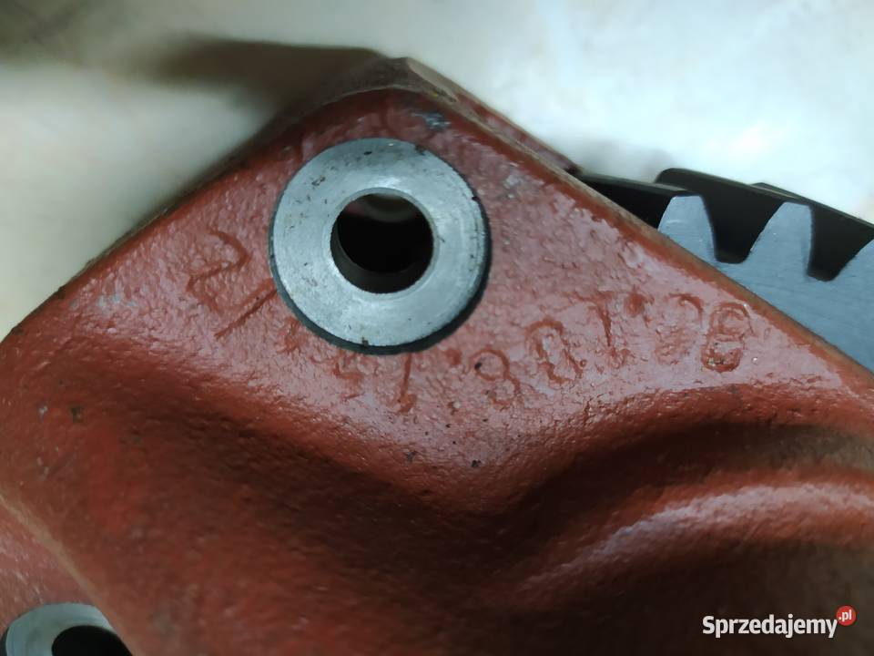 POMPA OLEJOWA KPLNAPĘDU WZMACNIACZA MOMENTU Lipinki