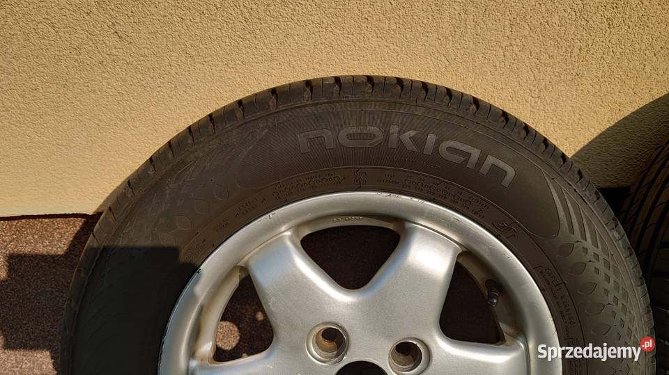Felgi 4 x 100 13 z oponami Barumi Nokian Letnie śląskie Hażlach