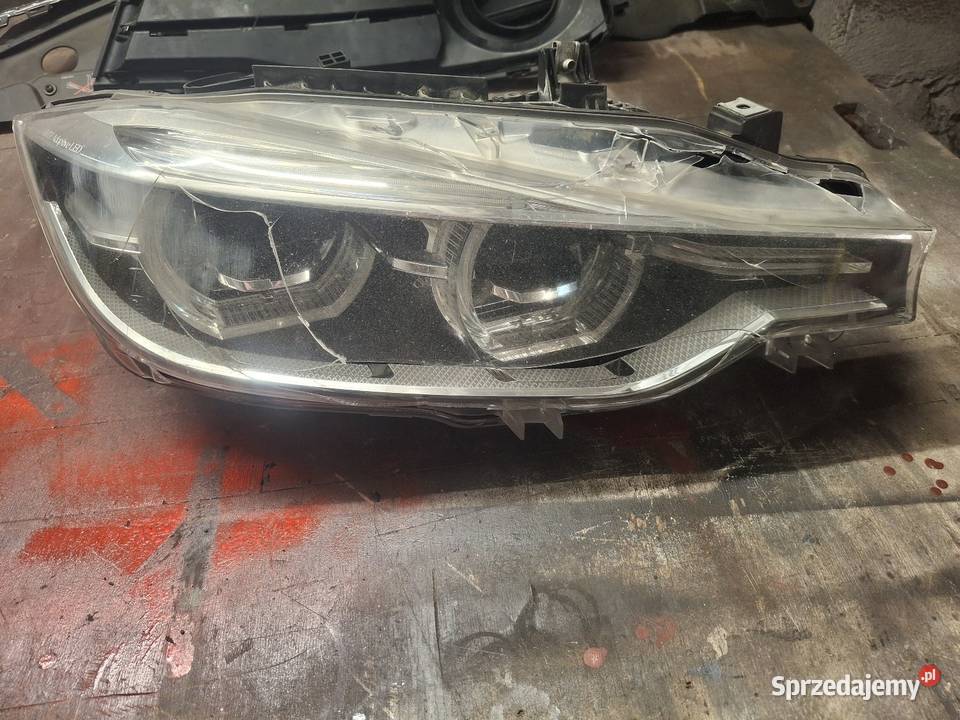 Lampa prawa przod bmw f30 7214802