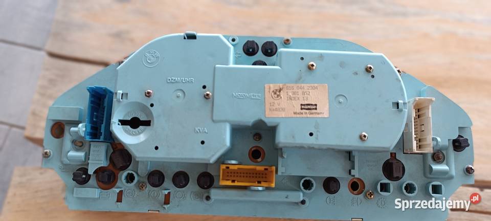 Zegary licznik BMW seria 3 E30 316i Konin sprzedam