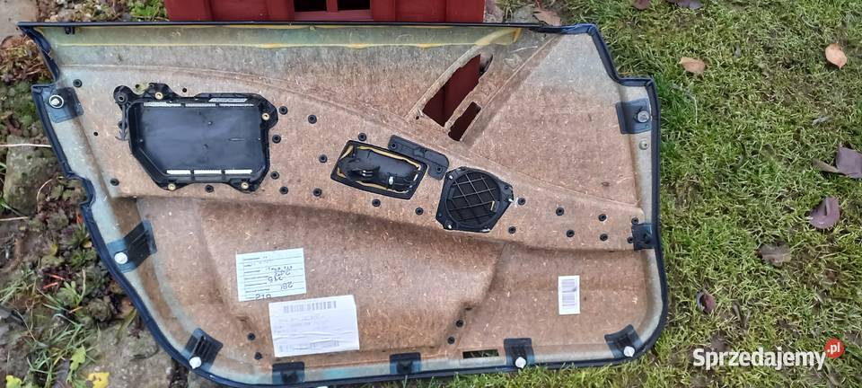 Tapicerka boczki bmw e60 e61 Byczyna