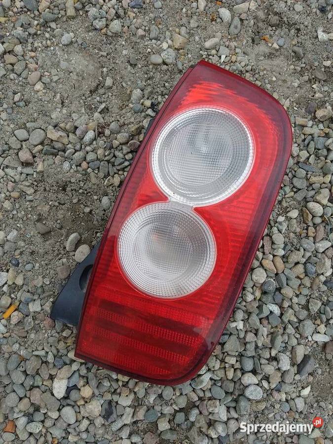 Lampa prawa tył tylna Nissan Micra K12 Tarnów