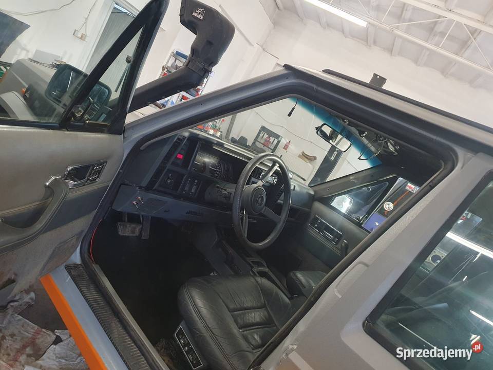 Jeep cherokee 40 benzyna 1991r