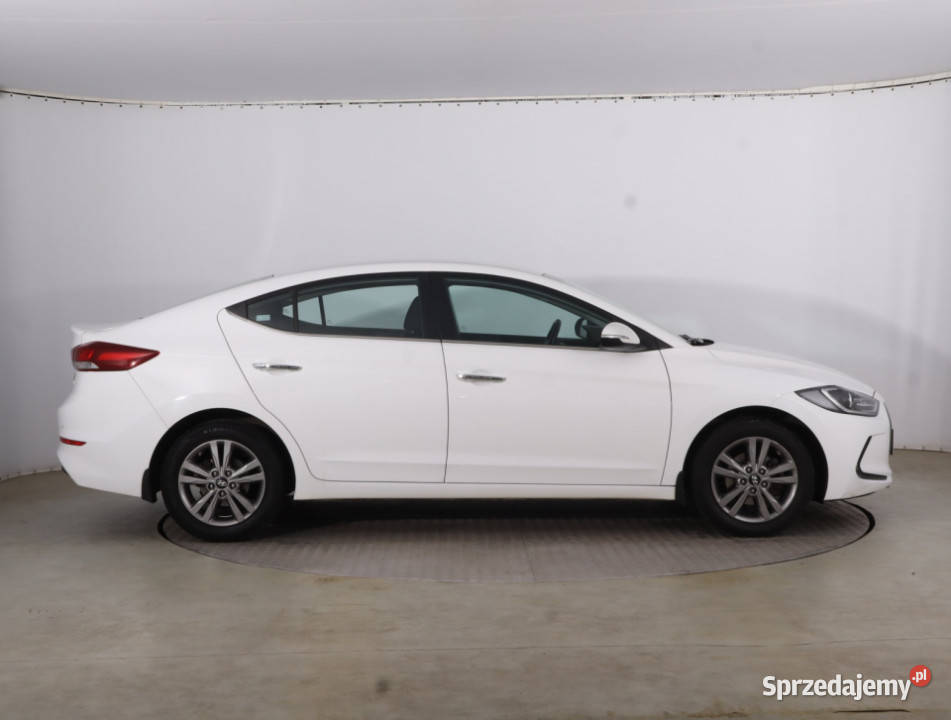 Hyundai Elantra 16 CVVT