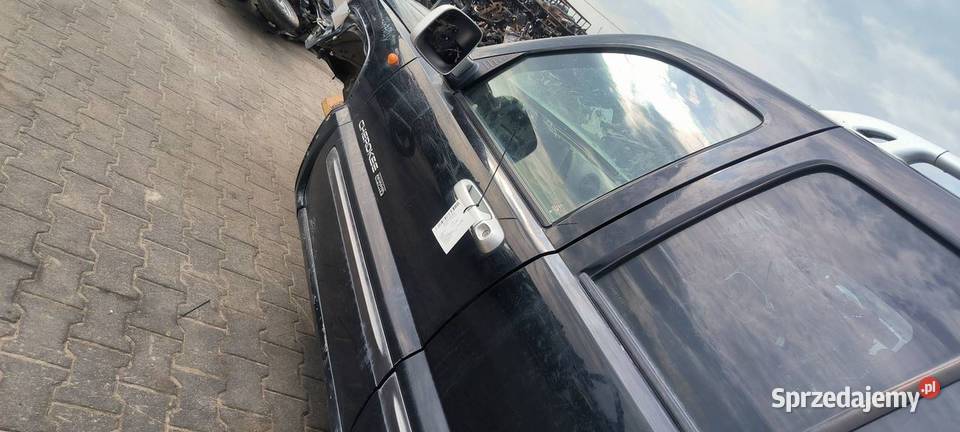 DRZWI LEWE PRZÓD JEEP CHEROKEE Lipno