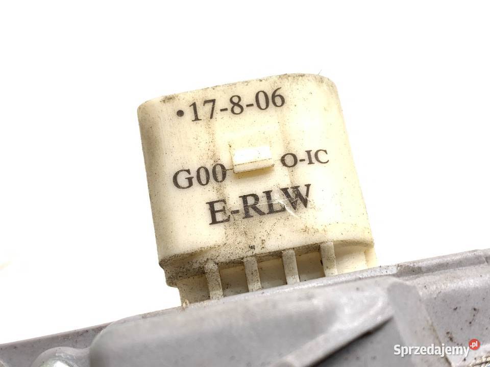 ZAMEK DRZWI LEWY TYŁ AUDI A6 C6 Kombi 0411 Zamki, wkładki i kluczyki sprzedam