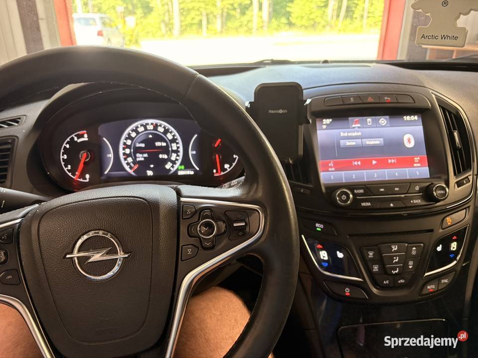 Opel Insignia A 20 diesel 140koni kombi czarne podgrzewane fotele Warszawa
