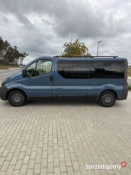 Sprzedam Opel Vivaro 19 101 long 9os gniazdo AUX zachodniopomorskie Świnoujście