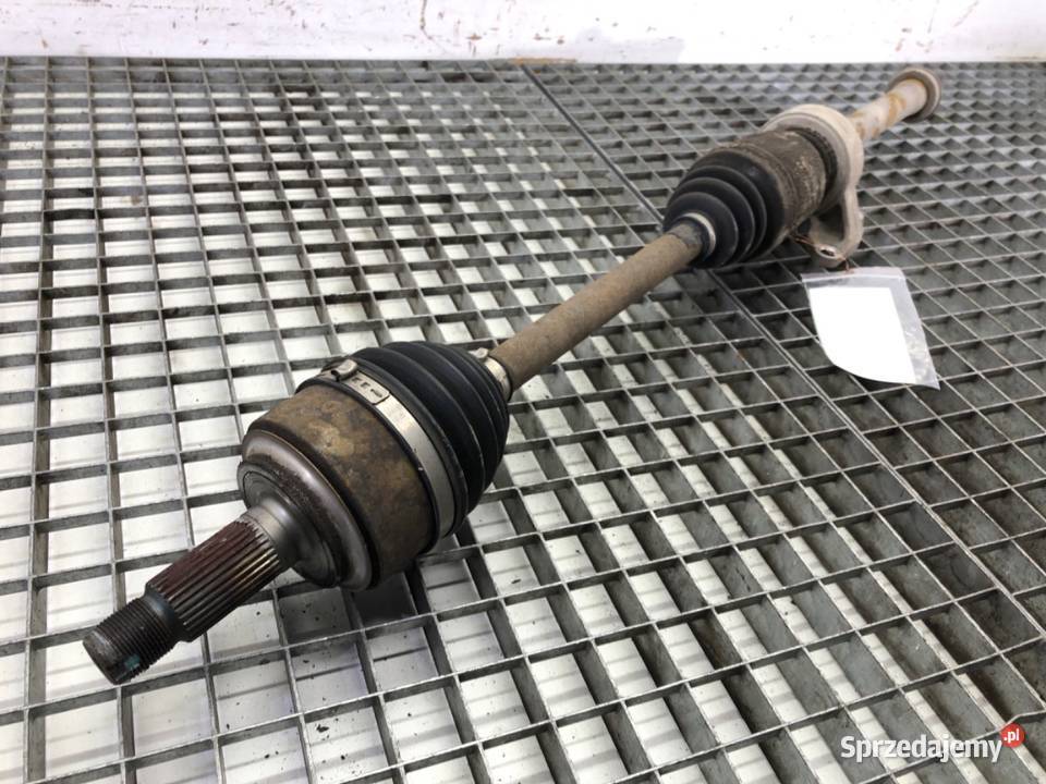 PÓŁOŚ PRAWY PRZÓD HONDA CRV III 20 150 PRZEGUB