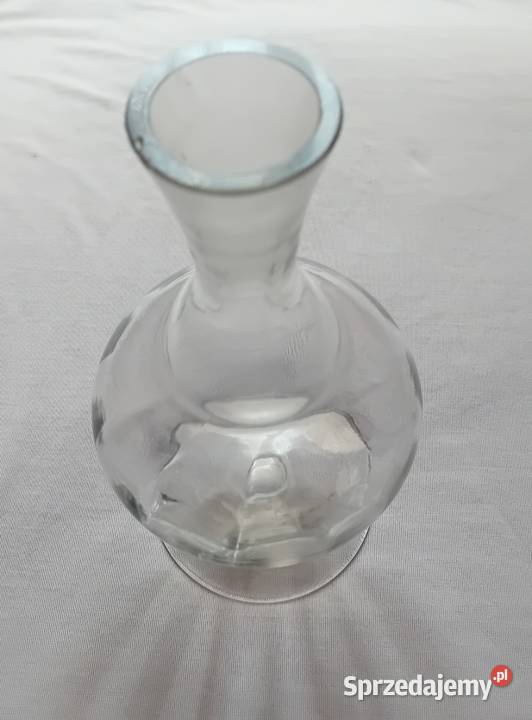 Zabytkowa katafka art deco Hortensja 821 w Koźminek