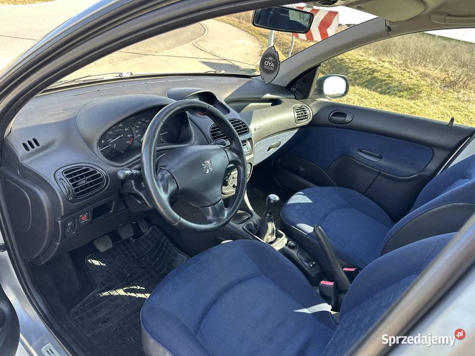 Peugeot 206 14 75 2002r Klimatyzacja Nowy Rok produkcji 2002 Pszczyna