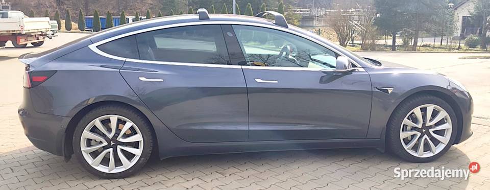 Tesla Model 3 Dual Motor Long Range