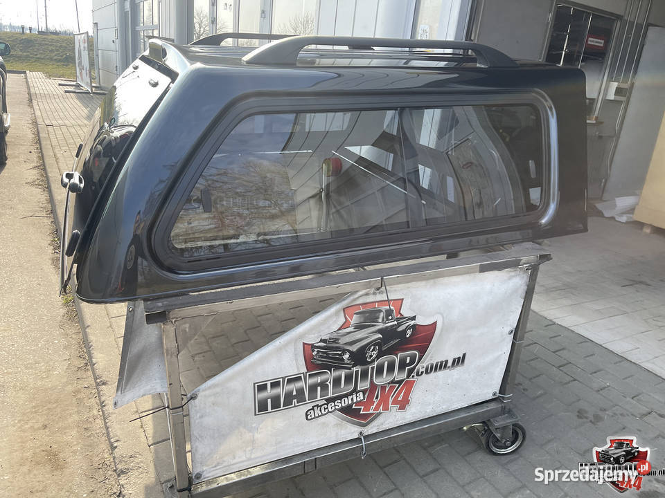 Zabudowa Toyota Hilux Aeroklas Hardtop pickup Pasłęk sprzedam