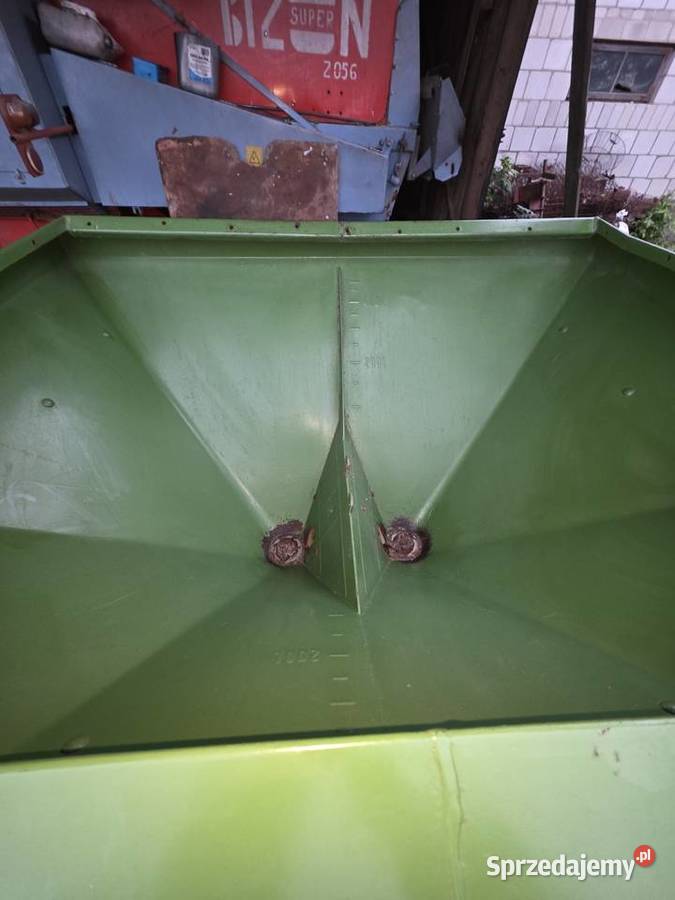 Rozsiewacz Amazone 800l nieuszkodzony sprzedam
