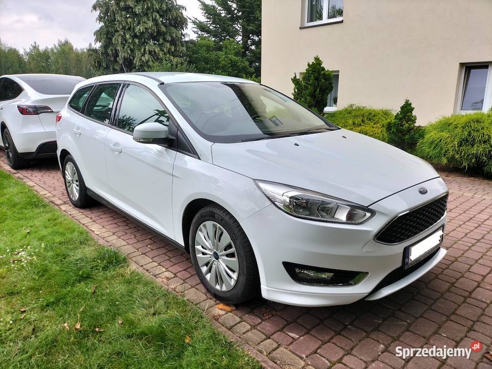 Ford Focus 78 16 benzyna 2017 Focus Kraków