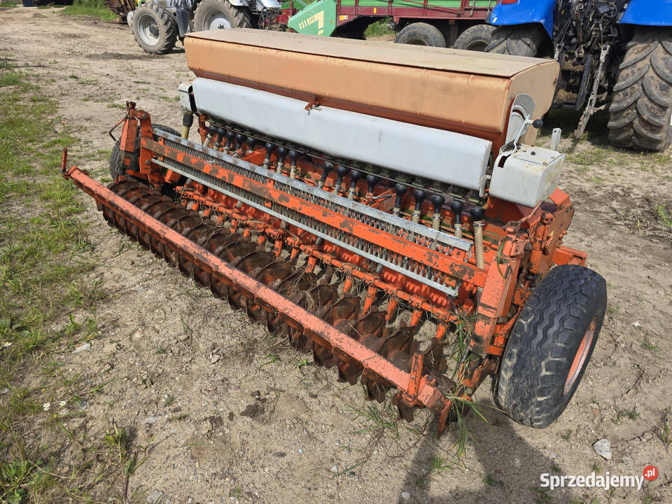 Glebogryzarka siewnik HOWARD HC2M55 255 m sprzedam