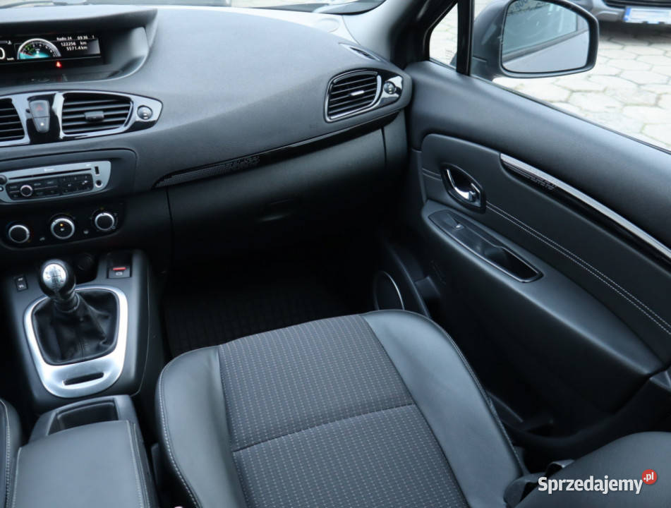Renault Scenic 12 TCe 4/5 Łódź