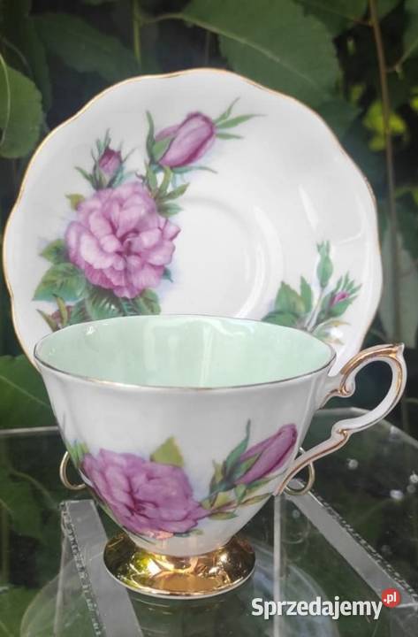 ZESTAW Z RÓŻOWĄ RÓŻĄ Royal Standard
Wheatcroft Porcelana i szkło Pabianice