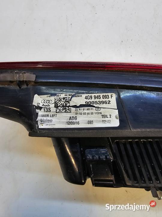 LAMPA LEWY TYŁ W KLAPĘ AUDI A6 C7 LIFT Przystajń
