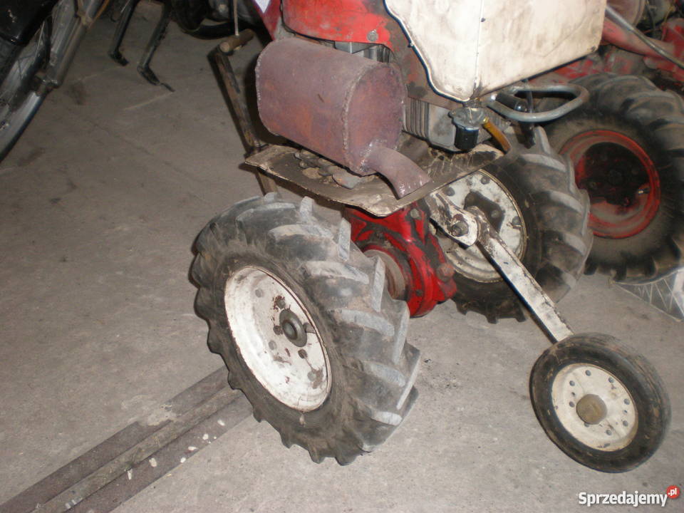 Traktorek,ciągnik ogrodniczy, glebogryzarka Robi 151