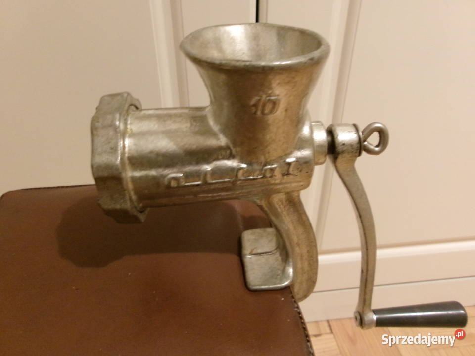Maszynka ręczna do mięsa ALFA 10 sprawna z PRL Legionowo