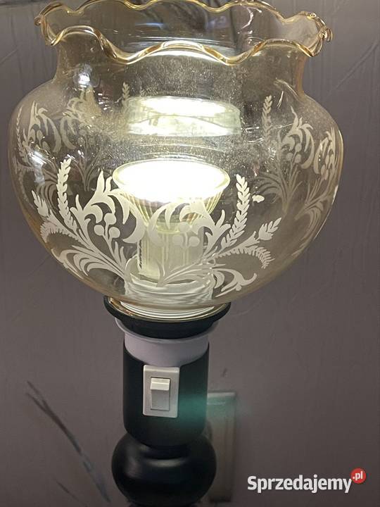 Piękne lampy stojące Żary
