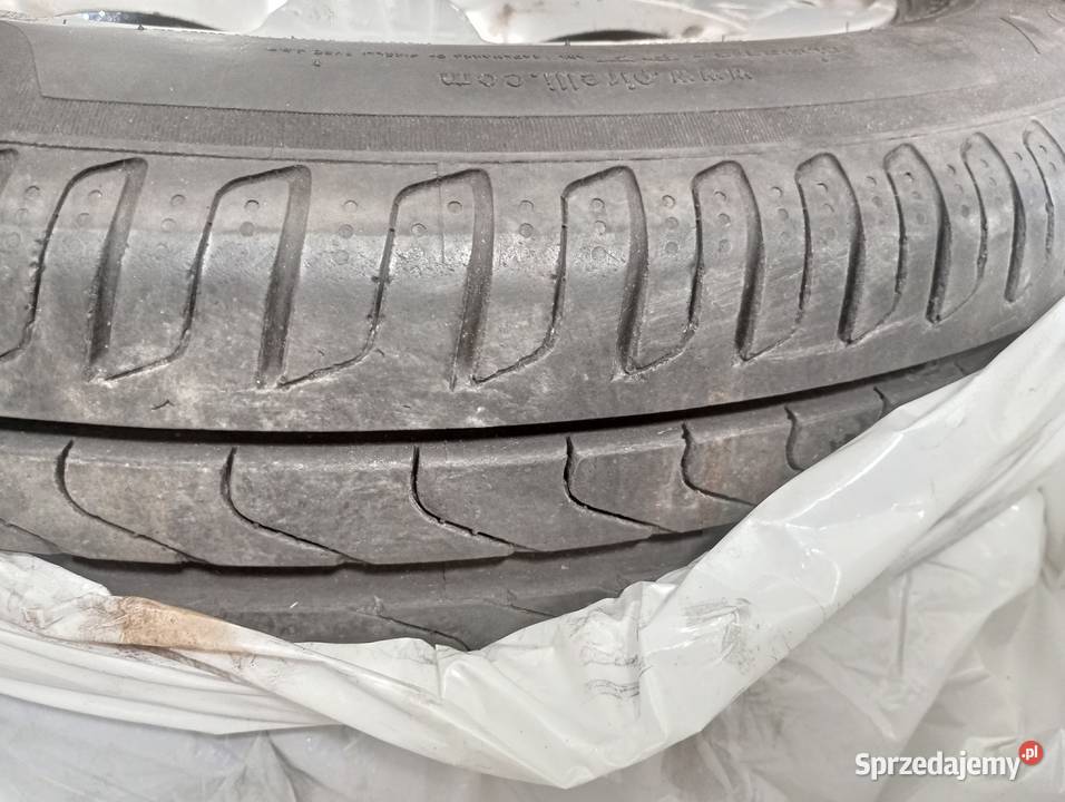 Felg aluminiowe i Mercedes 16 z oponami Białystok