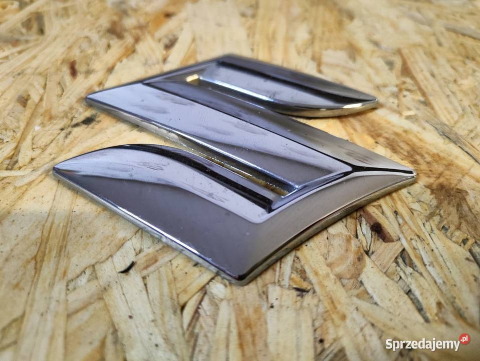 Znaczek Logo Emblemat na Grill Suzuki Splash Pleszew