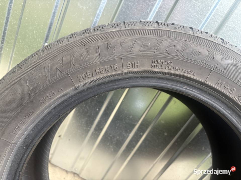 Opony zimowe Toyo snowprox 20555R16 z 2016 roku Radom