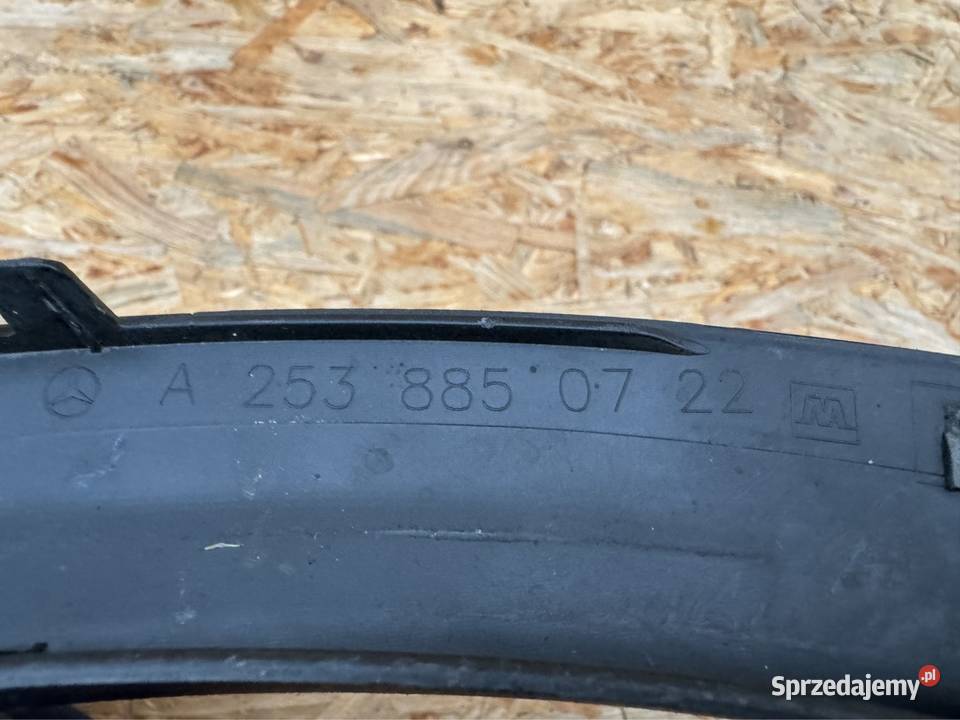 Listwa błotnika tył lewa LH Mercedesbenz GLC wielkopolskie Sieraków sprzedam