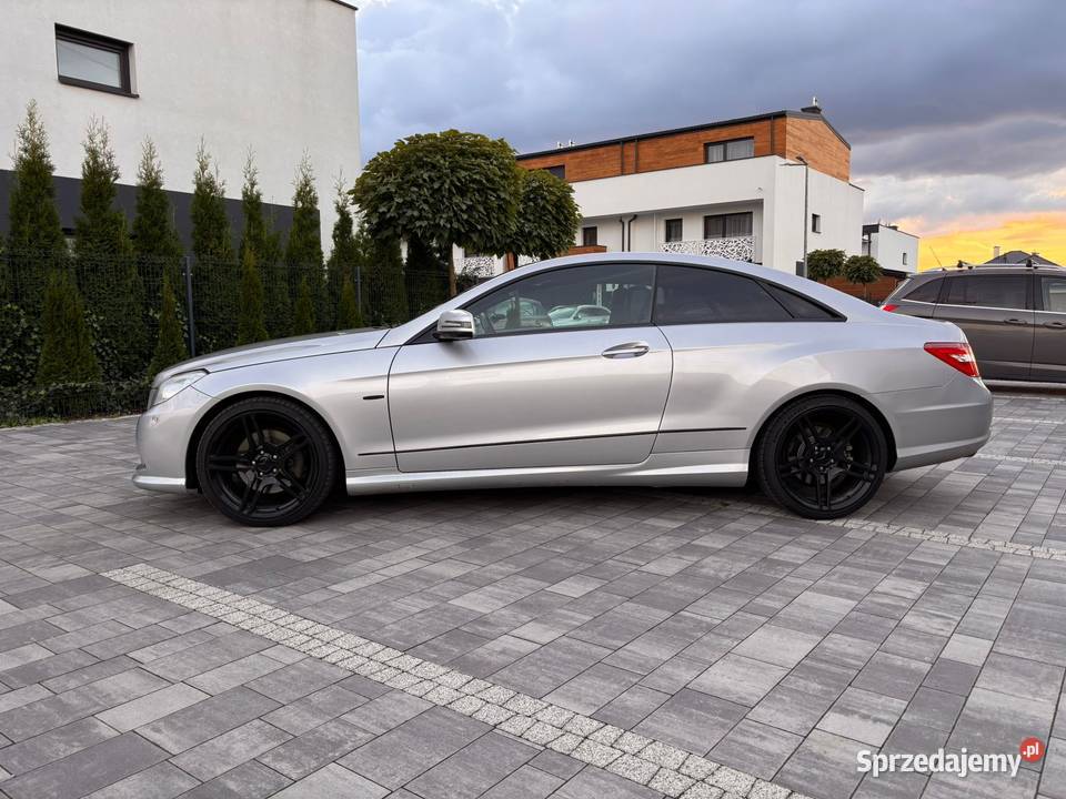 MercedesBenz Klasa E W207 C207 e350 v6 306KM Klasa E Mała