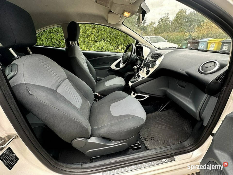 Ford KA Ford Ka 12 69 StartStoppSystem Titanium biały Wrocław sprzedam