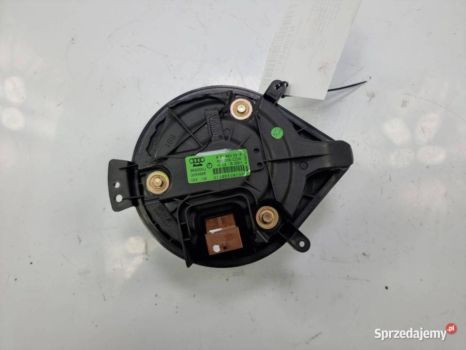 WENTYLATOR KABINOWY AUDI A4 B6 8E1820021B osobowe Lipno