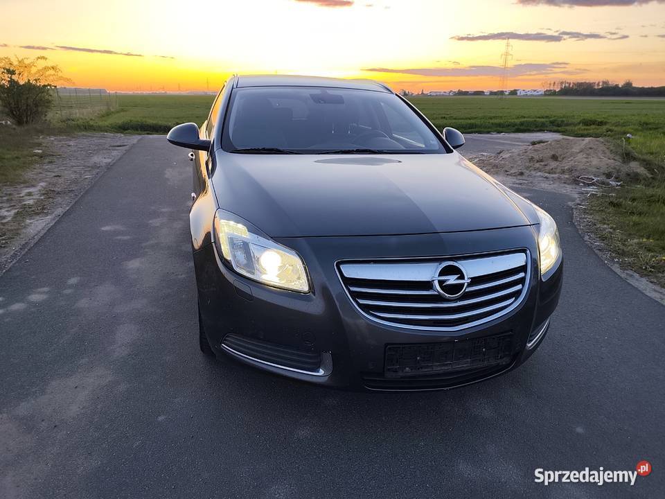 Opel Insignia 28 V6 Turbo 260 4x4 1 właściciel