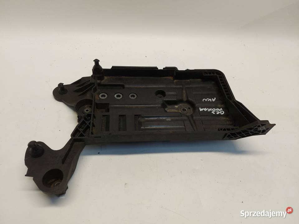 VW Arteon 3G8 2018 PODSTAWA AKUMLATORA Wyposażenie wnętrza dolnośląskie