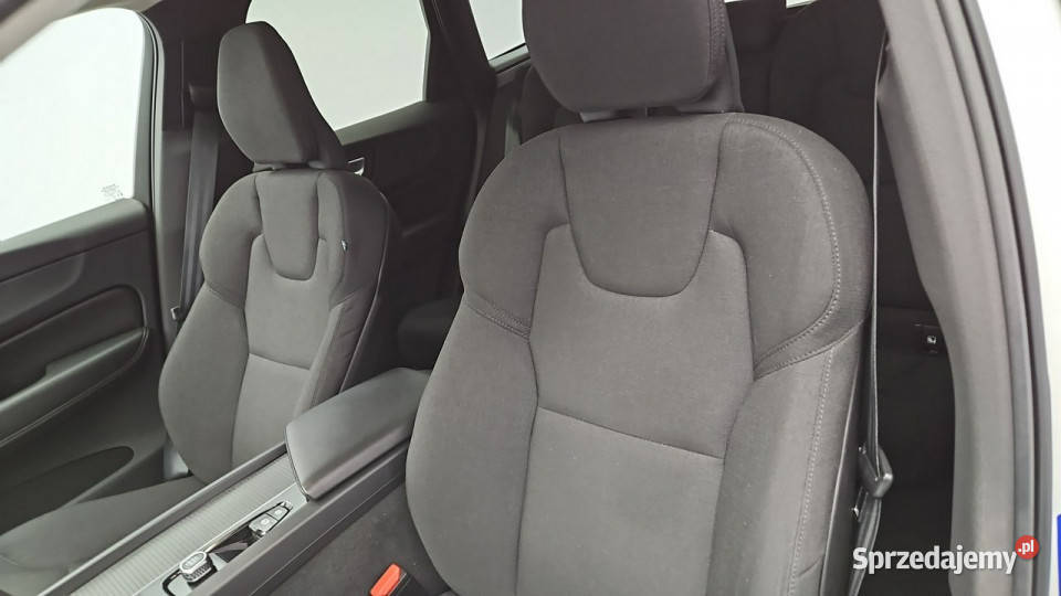 Volvo XC 60 B4 D AWD Core aut Z Polskiego Salonu Warszawa