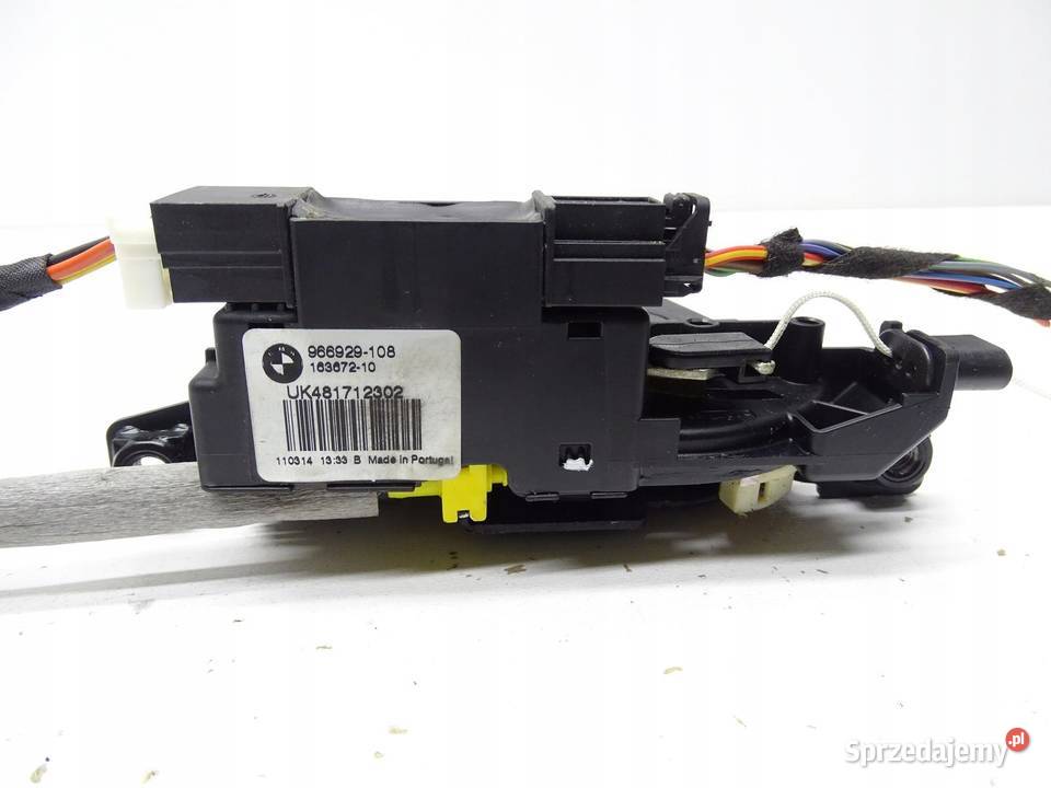 ZAMEK KLAPY BAGAŻNIKA TYŁ DOCIĄG 966929 BMW F31