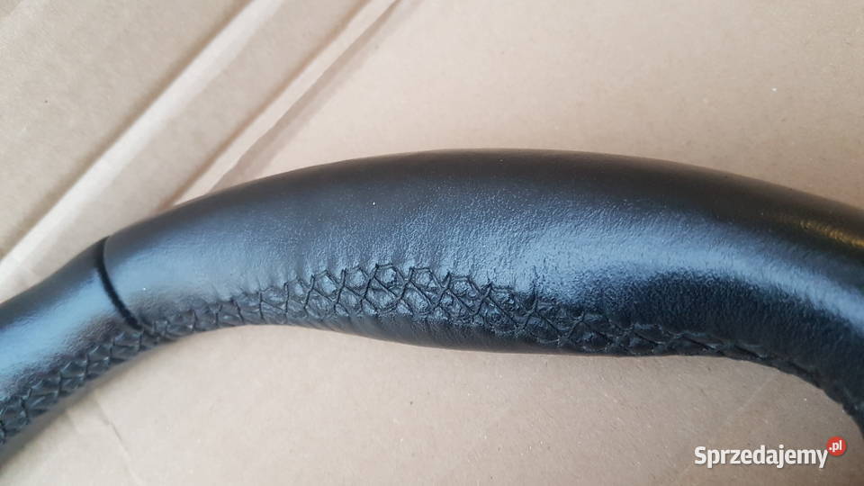 BMW 218d seria 2 F45 Active Tourer Kierownica