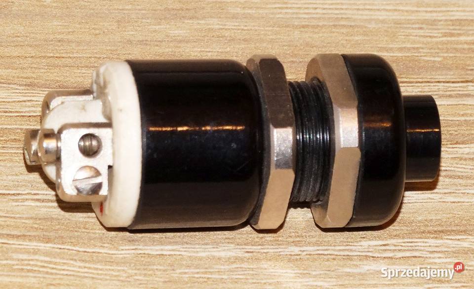 Przycisk bakelitowy monostabilny czarny 36 A 250 Gliwice