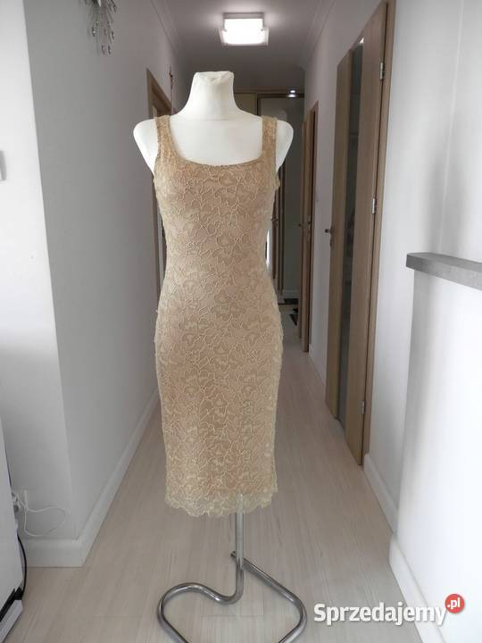 Sukienka Tiulowa Beżowa na Wesele Dopasowana podlaskie Łomża sprzedam