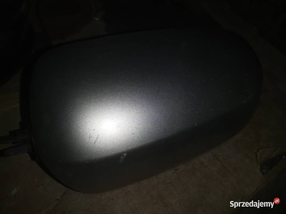 Plastikowa obudowa lusterka srebrną corsa c Karoseria Części Chełmno