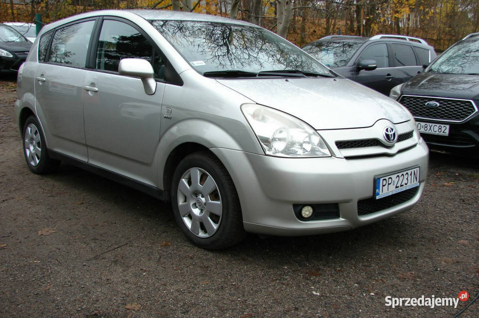Toyota Corolla Verso Super stan Salon benzyna II Piła