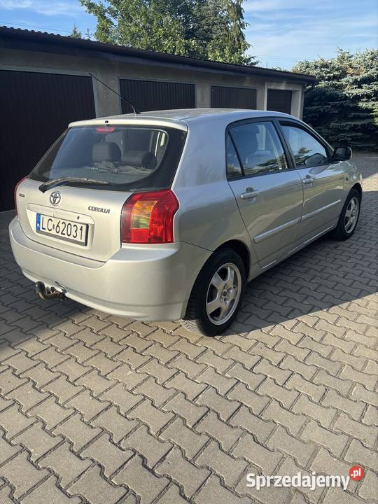 Toyota corolla e12 16 110 nieuszkodzony