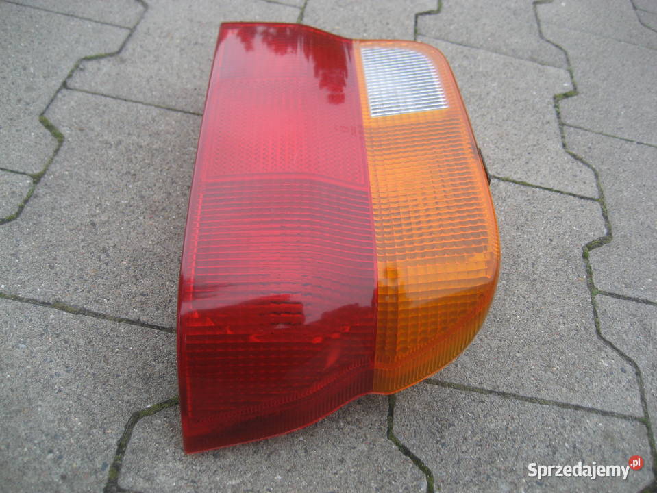 ford escort 9092r lampa tyl lewa prawa Lampy tylne wielkopolskie Rakoniewice