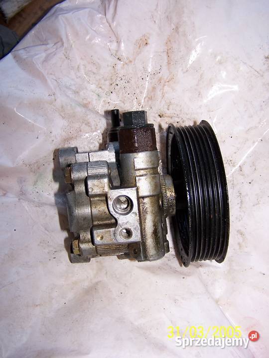 toyota pompa wspomagania osobowe