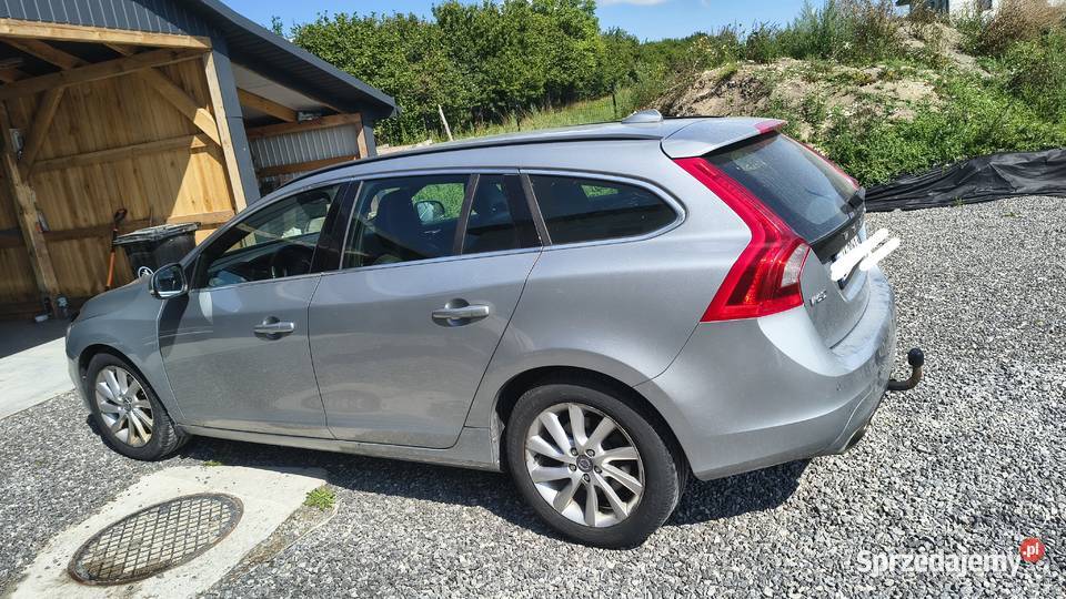 Volvo V60 2014r 2000cm3